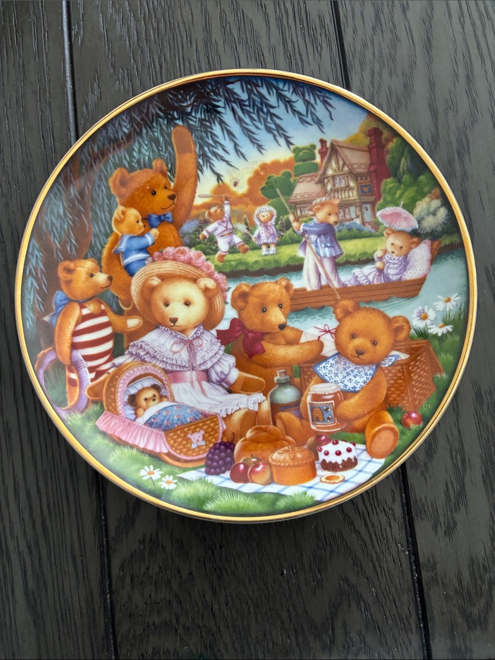 1991 Franklin Mint A Teddy Bear Picnic Carol Lawson Collector Plate